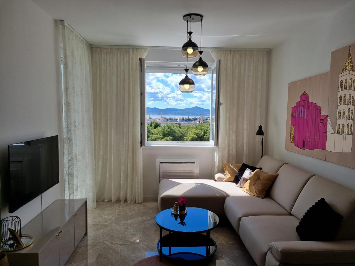 Apartment "50 Shades" With Balcony And Free Parking In The Garage Zadar Exterior photo